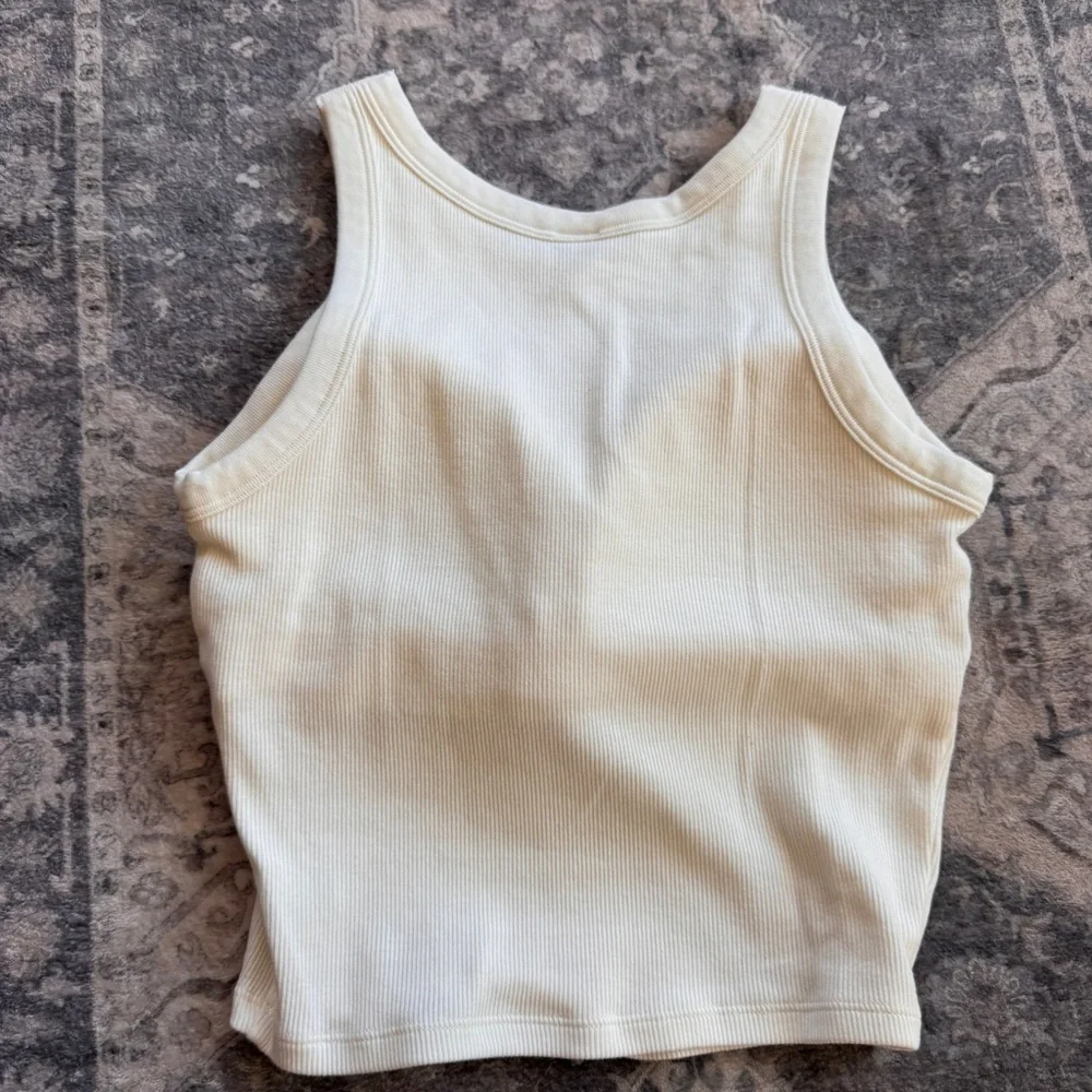 Uniqlo Bratop XS White NWOT - Picture 3 of 3